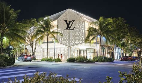 louis vuitton store in miami